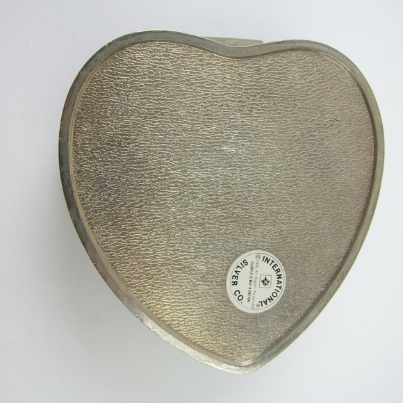 International Silver Plated Heart Jewelry Trinket Box Red Velvet Inner Vintage - Picture 7 of 13